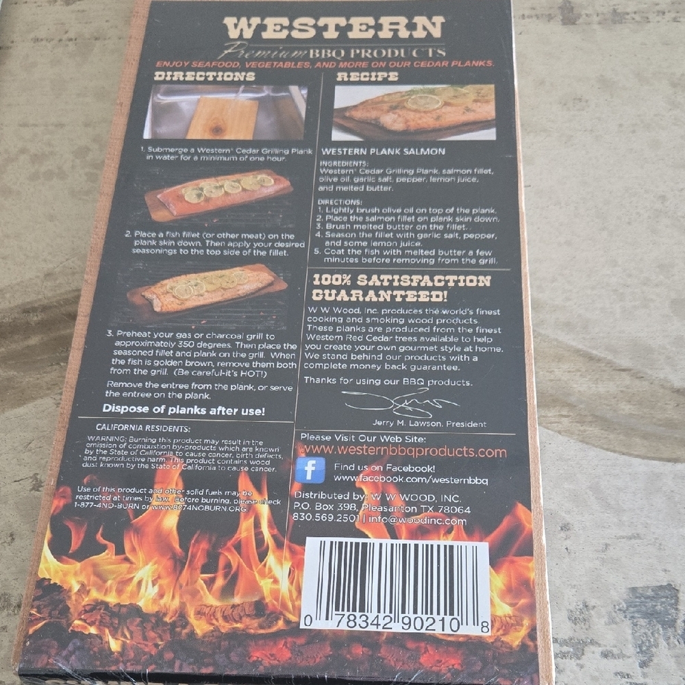 Coastal Kabob Skewers and Cedar Grilling Planks Set NWT - Picture 6 of 8